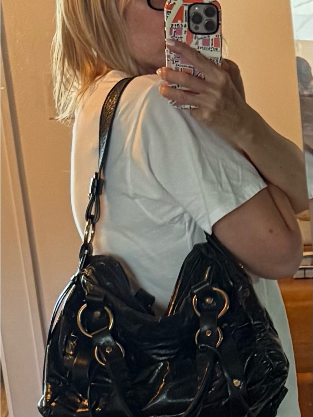 Black Leather Handbag, with an edgy vibe. - Picture 4 of 5